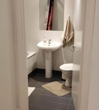 Apartment Double Bedroom In Santry Near Airport *
